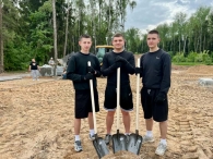 Молодёжный субботник, посвященный 80-летию Победы советского народа в Великой Отечественной Войне и Году благоустройства