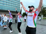 Молодежная зарядка «Спортом едины!»