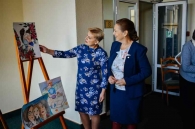 Праздник в честь матерей!