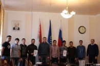 Интеллектуалы школ боролись за победу