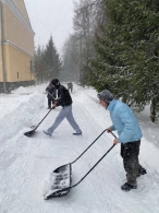 «Эстафета добра»: как волонтёры БРСМ согревают сердца в лютый мороз